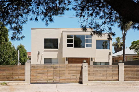 Arabella On West - Sydney Resort 0