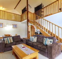 Araluen - Accommodation Sydney