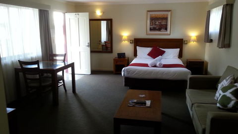 Armidale Pines Motel - Accommodation Sydney 0