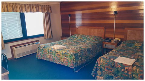 Ascot Motor Inn - Sydney 4u 2