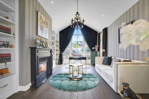 Luxury & Plush Lifestyle 5 Bedroom House In Mt Eliza - Sydney 4u 2