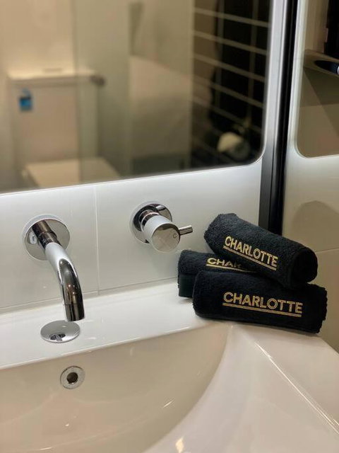 Luxury Inner-west Flat W/ Breakfast And Coffee Included! - Sydney Resort 1