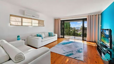 Macquarie Paradise - Family Entertainer - Sydney 4u 0