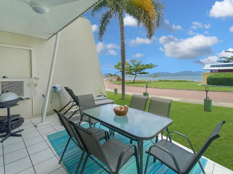Magnetic Docks Townhouse 8 - Sydney 4u 1