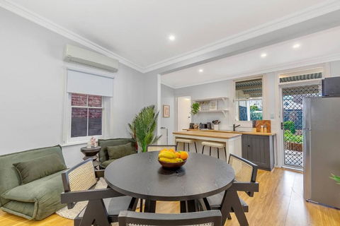 Main Street Terrace - An Elegant Urban Escape - Sydney 4u 0