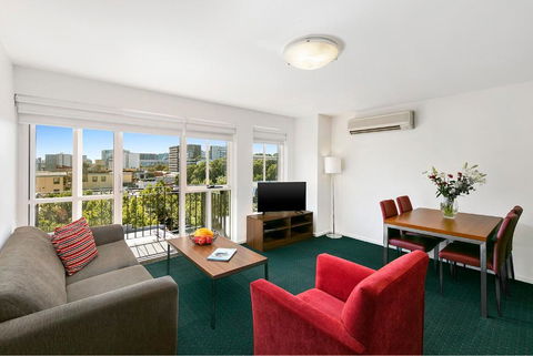 Melbourne Carlton Central Apartment Hotel Official - Sydney 4u 3