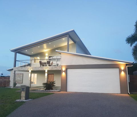 Modern Luxury Ocean Views - Sydney 4u 0