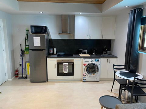 Mindarie Beachside Studio - Sydney 4u 2