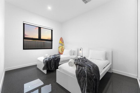 Moana Sands - Luxury Beachfront - Accommodation Sydney 2