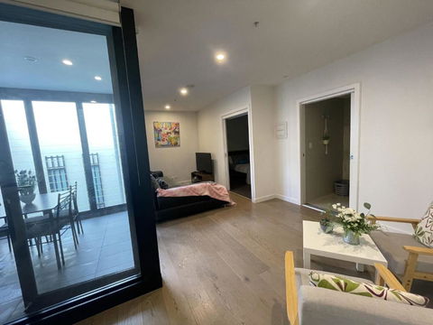 Modern 1BD Apt W Free Parking In Central Brunswick - Sydney 4u 1