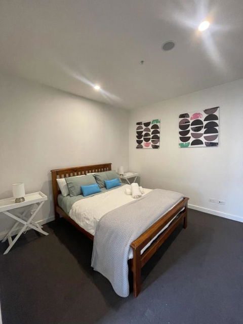 Modern 1BD Apt W Free Parking In Central Brunswick - Sydney 4u 0