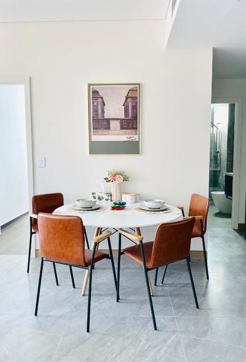 Modern Apartment St Leonards - Accommodation Sydney 3