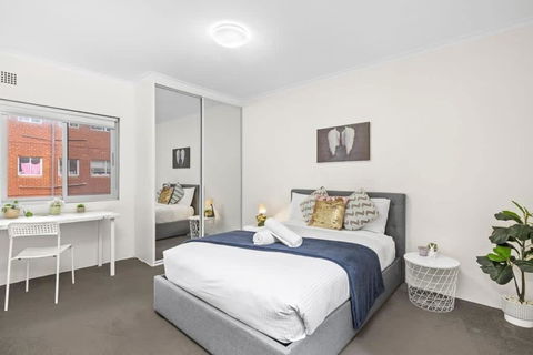 Modern Apt - Free Parking - Near Shop&UNSW&Station - Sydney 4u 0