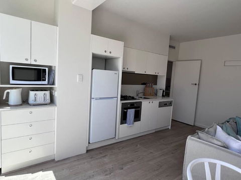 Modern Beach Oasis In Elwood Village - Sydney 4u 2