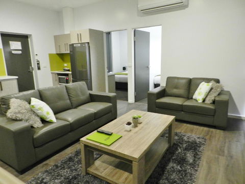Motel 24 - Sydney 4u 2