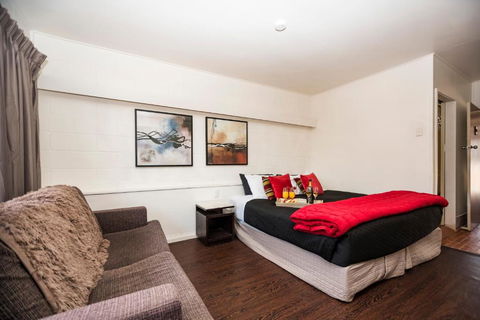 Motel Oasis - Accommodation Sydney 1