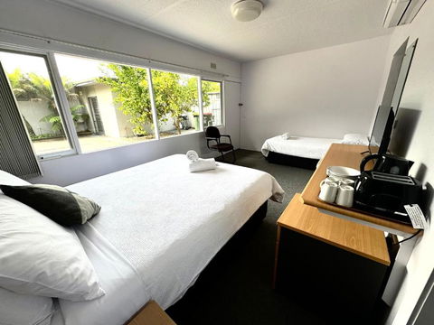 Mount Beauty Motor Inn - Sydney 4u 0