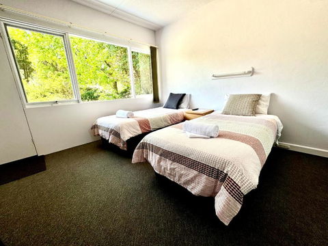 Mount Beauty Motor Inn - Sydney 4u 2