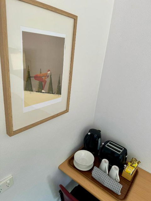 Mount Beauty Motor Inn - Sydney 4u 1