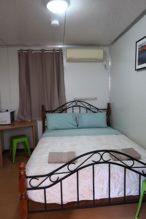 Mud Crab Motel - Sydney 4u 2