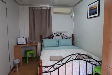 Mud Crab Motel - Sydney 4u 1