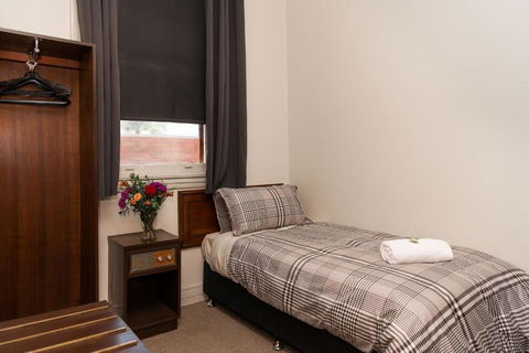 New Crown Hotel Motel - Sydney 4u 2