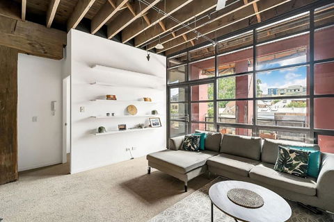 New York Style Apartment In Chippendale NSW - Sydney 4u 3