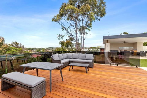 OASIS ON SUNSET - Tranquility Close To The Ocean - Accommodation Sydney 3