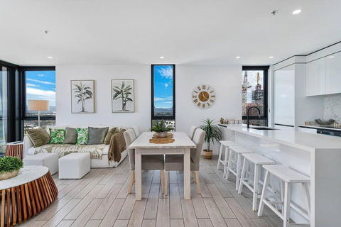 OPUS Apartment - Beach At Your Doorstep Short Walk To Light Rail - Sydney 4u 3