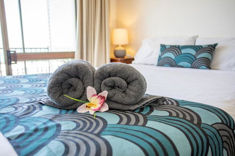 OCEAN VIEWS 10A - Sydney 4u 3