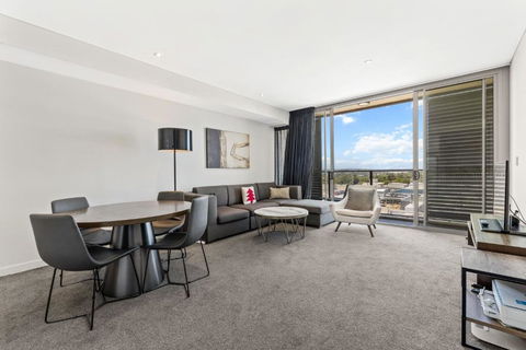 One Bedroom Private Apartment At 88 Archer St Chatswood - Sydney 4u 0