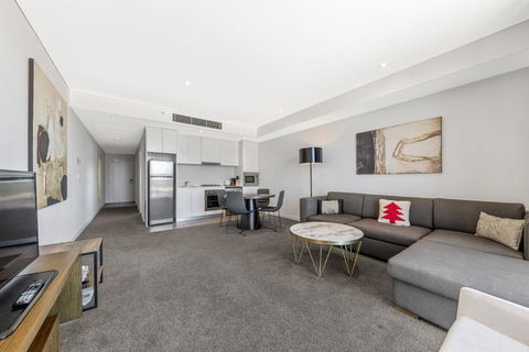 One Bedroom Private Apartment At 88 Archer St Chatswood - Sydney 4u 3