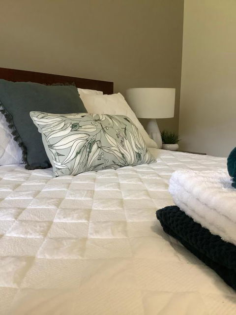 Orange Tree Cottage - Sydney 4u 1