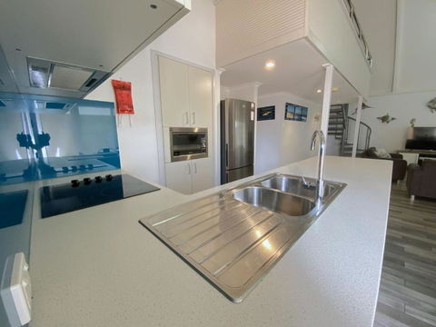 Osprey Holiday Village Unit 121 - Sydney 4u 1