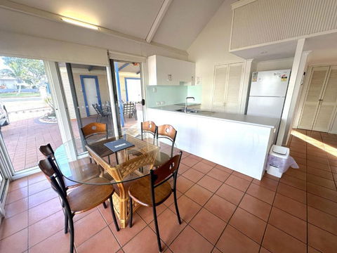 Osprey Holiday Village Unit 123 - Sydney 4u 1