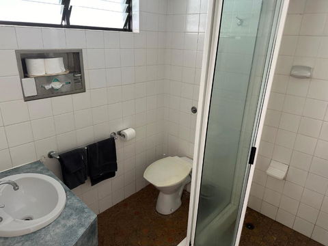 Overlander Hotel - Sydney 4u 3