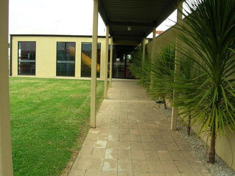 Overlander Hotel Motel - Sydney 4u 2