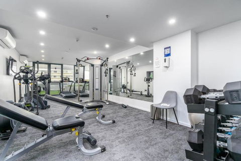 Park Avenue Apt In The Heart Of The City - Accommodation Sydney 1