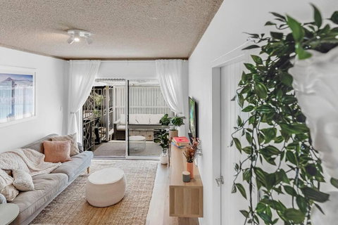 PALMA - Couples Beach Shack! - Sydney Resort 1