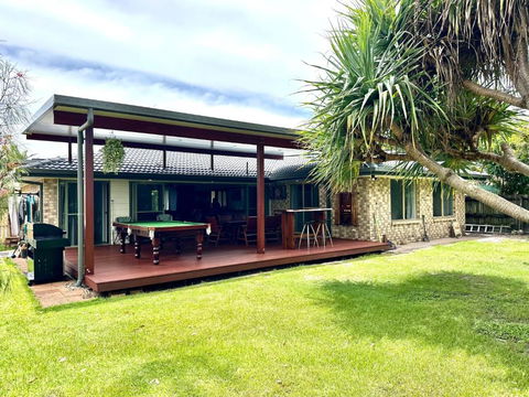 Pandanus Paradise. Newly Renovated 4 Bedroom Home - Sydney 4u 0