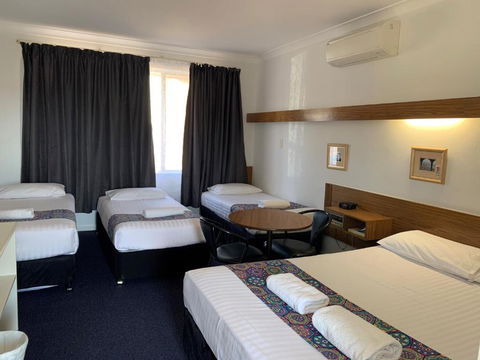 Panorama Motor Inn - Sydney 4u 3