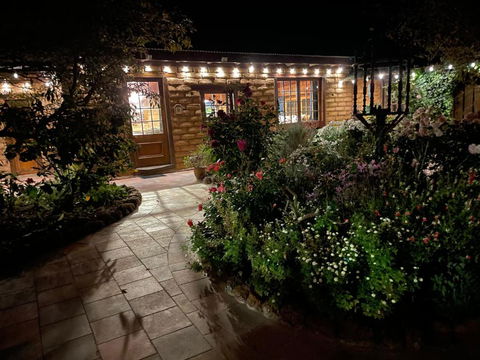 Patricias Garden Studio - Sydney 4u 3