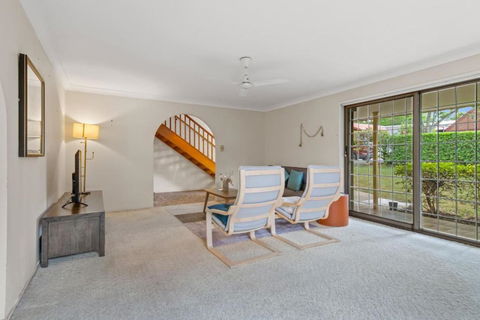 Peaceful 4BR At Sunnybank CBD With 2Parking Yard And Mall - Sydney 4u 2