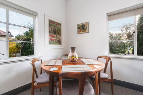 Parkside Hideaway - Beautiful Art Deco Near Zoo - Accommodation Sydney 1