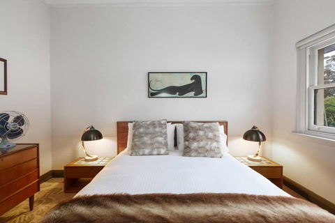 Parkside Hideaway - Beautiful Art Deco Near Zoo - Accommodation Sydney 3