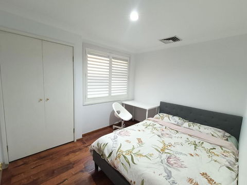 Peaceful Room In Modern And Spacious Baulkham Hills Home - BH2 - Sydney 4u 1