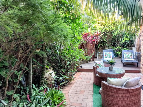 Palm Garden Villa-Apt With Tropical Courtyard At Cronulla Beach - Accommodation Sydney 3