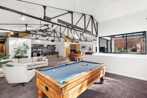 Platinum Precinct - The Penthouse - Sydney 4u 1