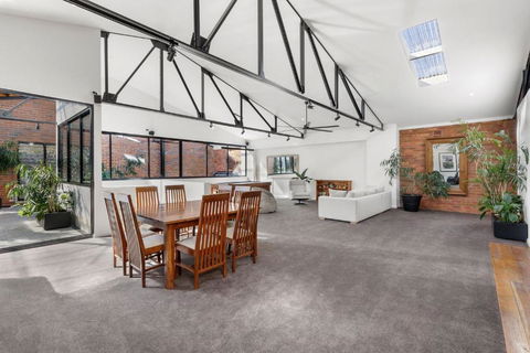 Platinum Precinct - The Penthouse - Sydney 4u 2
