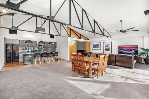 Platinum Precinct - The Penthouse - Sydney 4u 3